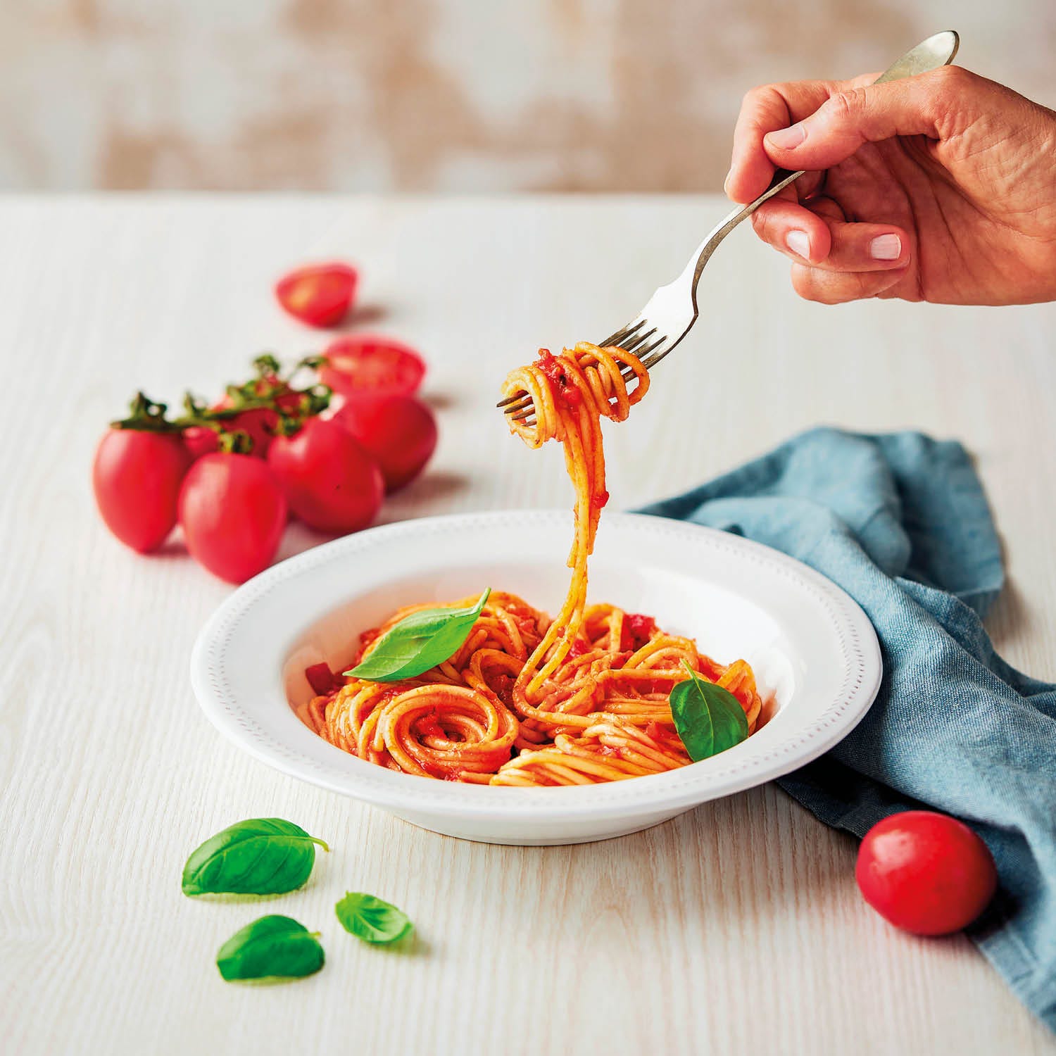 Tomatensauce mit Basilikum