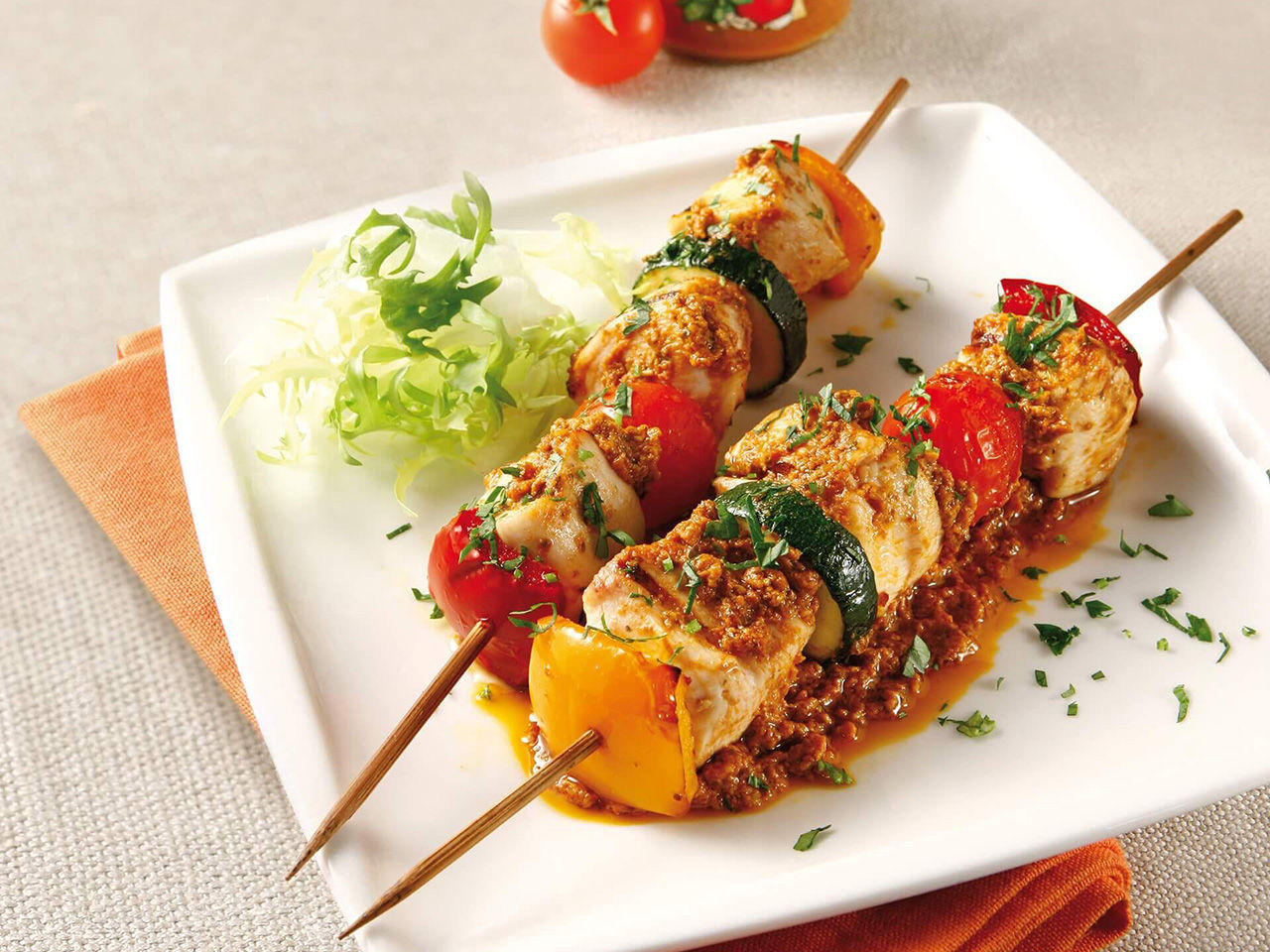 Hähnchen-Paprika-Spieße